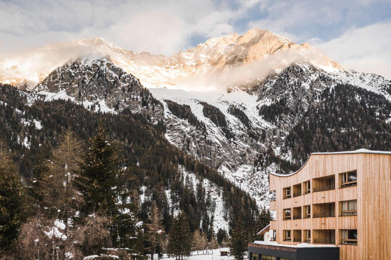 Falkensteiner Hotel Antholz - Adults Only Екстер'єр фото