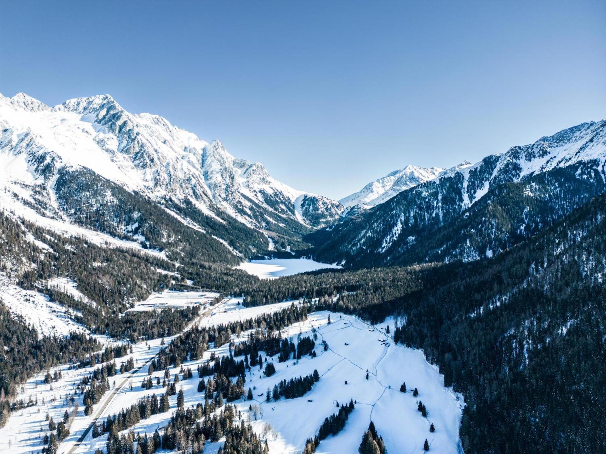 Falkensteiner Hotel Antholz - Adults Only Екстер'єр фото